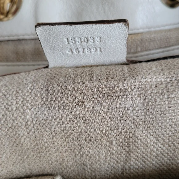 Authentic Gucci Positano - Picture 11 of 14